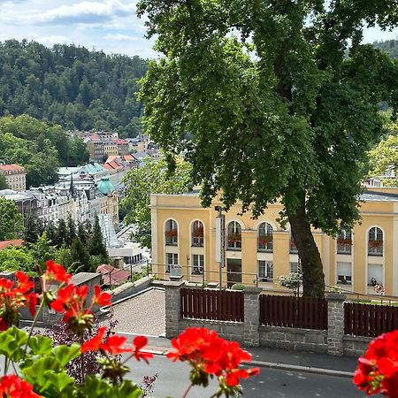 Apartament Apartman Na Vyhlidce Karlowe Wary Zewnętrze zdjęcie