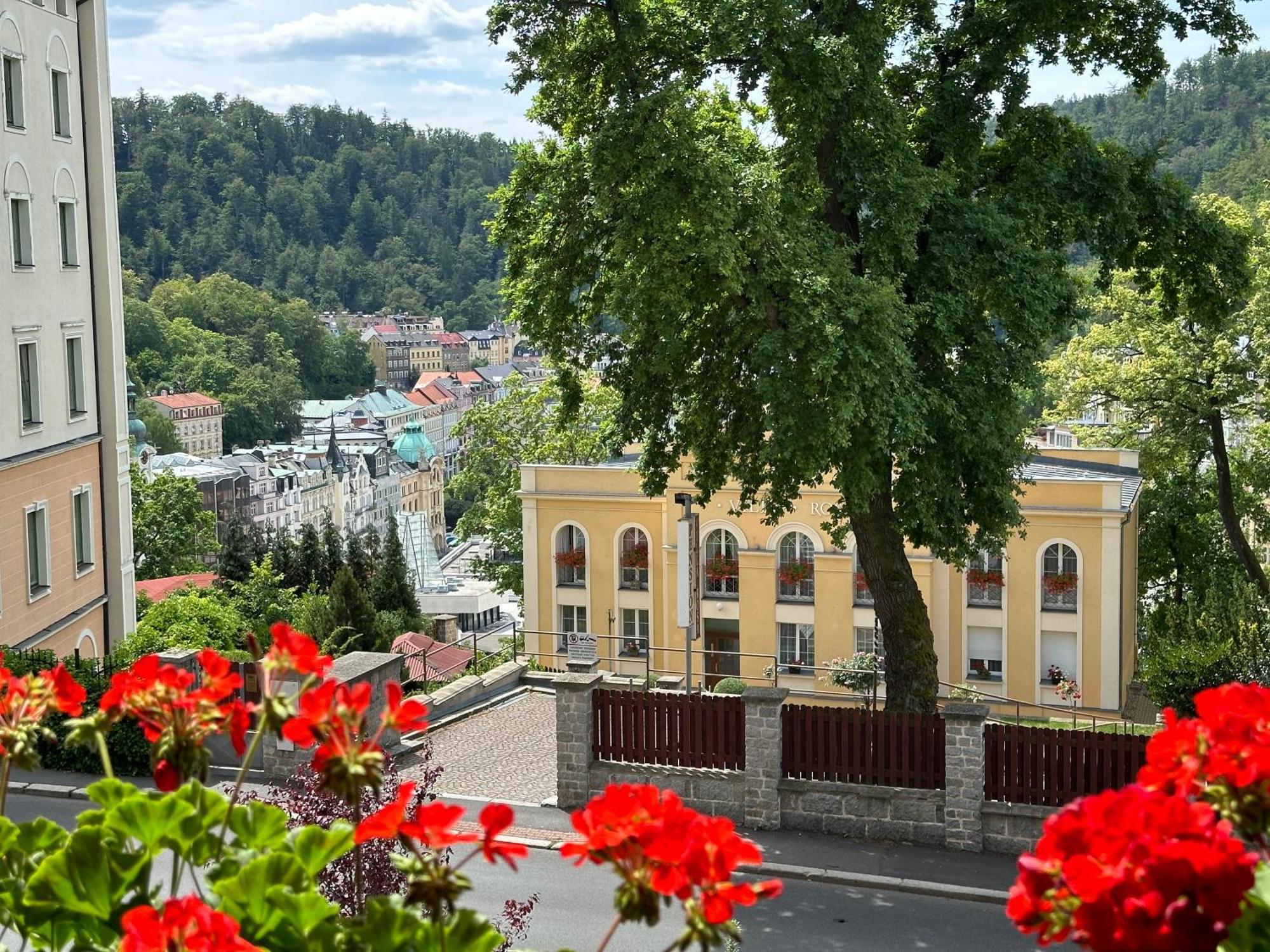 Apartament Apartman Na Vyhlidce Karlowe Wary Zewnętrze zdjęcie